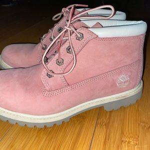 WOMEN'S NELLIE WATERPROOF CHUKKA BOOTS